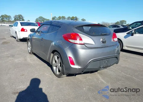 2012 Hyundai Veloster Base W/Black z USA, uszkodzony, nr VIN KMHTC6AD4CU072790